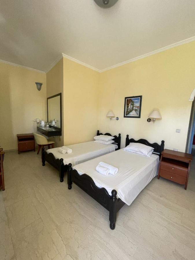 Christina Hotel Mesongi Ngoại thất bức ảnh